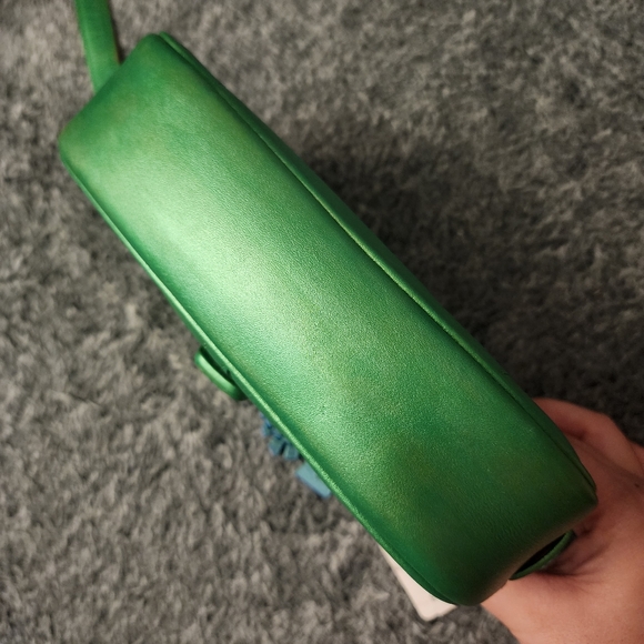 Coach 7542 Hamptons buckle shoulder bag hand painted vintage + Keychain - Picture 5 of 16